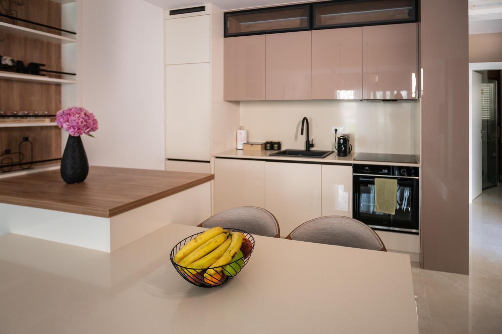 Chillout Apartment In Kotor Bay Екстериор снимка