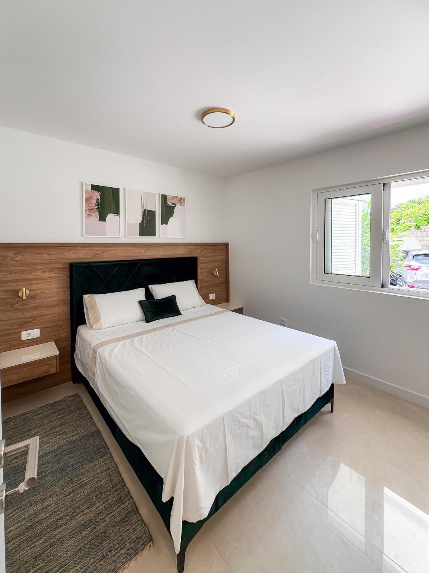 Chillout Apartment In Kotor Bay Екстериор снимка