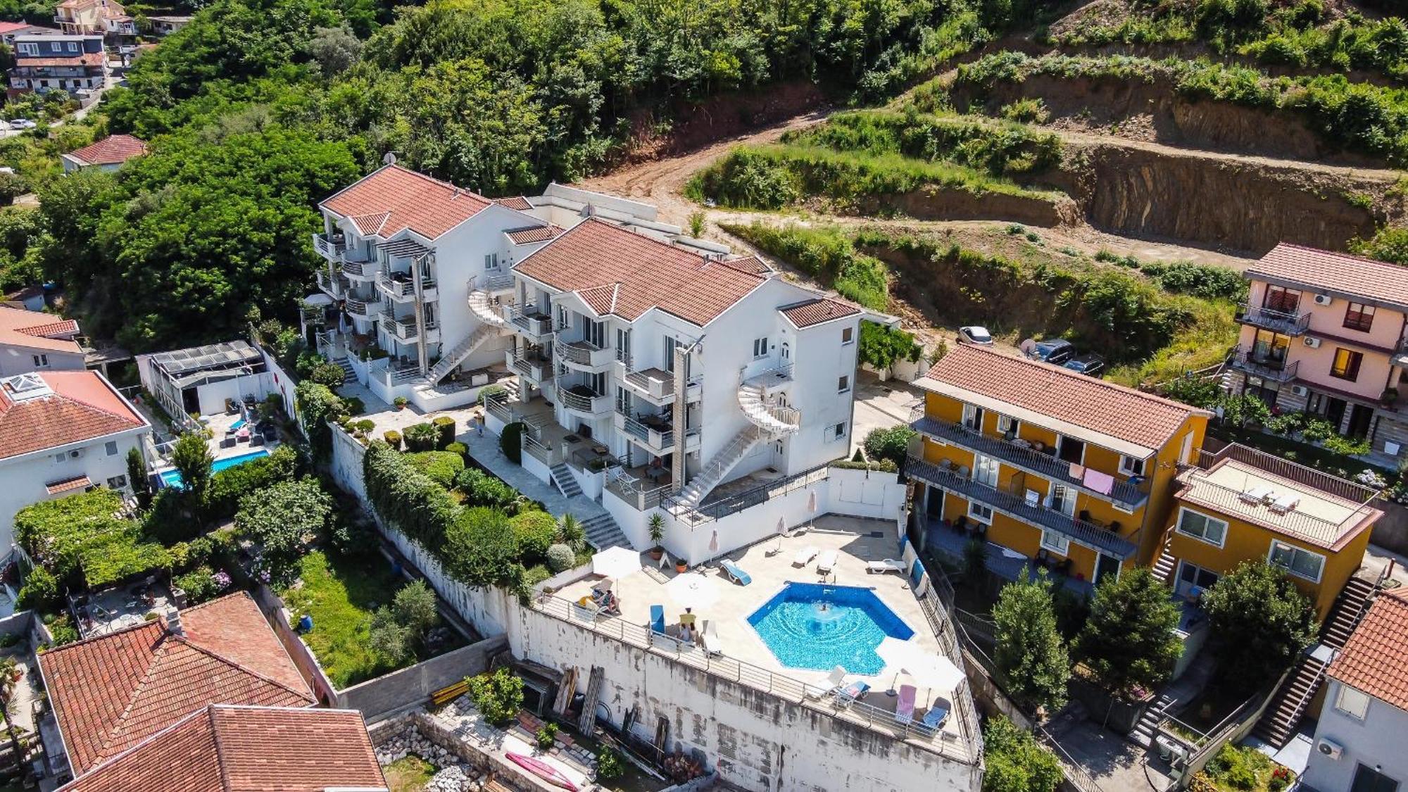 Chillout Apartment In Kotor Bay Екстериор снимка